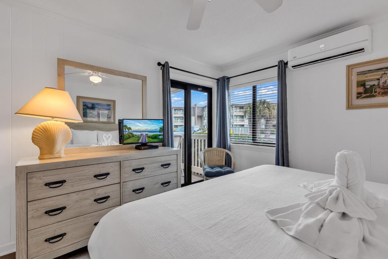 2 Bedroom Ocean Forest Villa Steps Away From Pristine Sandy Beaches Myrtle Beach Exterior photo
